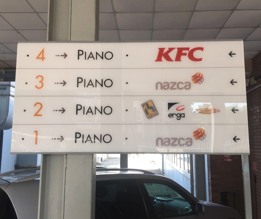sofos LAB per Kfc headquarter